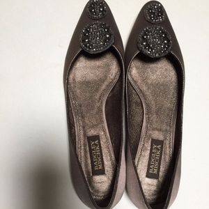 Badgley Mischka Satin with ornament Flats, Sz 8